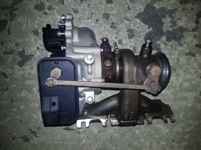 Turbo Mercedes-Benz CLA 1.3 CLA-180 Turbo 16V 2020