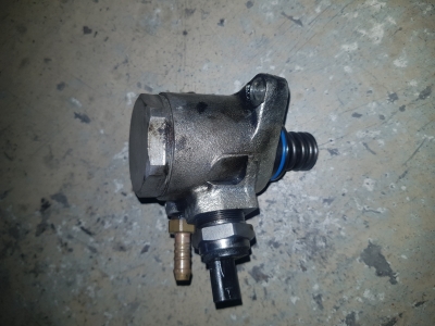 Pompe haute pression Audi A3 1.4 TFSI 16V 2014