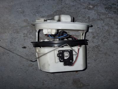 Fuel pump Mazda 6 1.8i 16V 2003