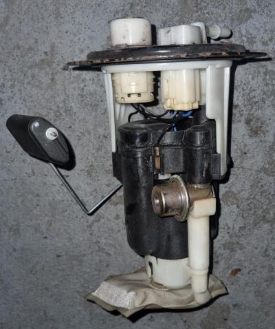 Pompe d'alimentation Hyundai Getz 1.4i 16V 2006