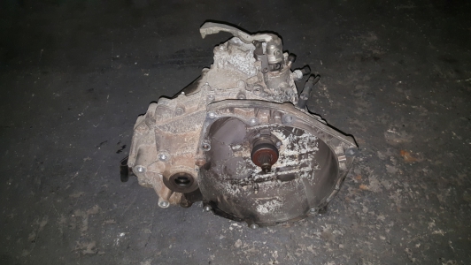 Versnellingsbak Opel Vectra 1.9 CDTi 6 bak 2005