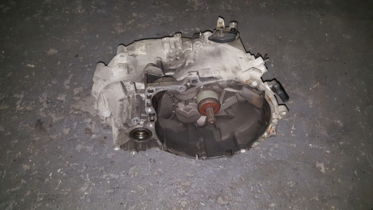 Versnellingsbak Volvo V40 1.9 D 2003