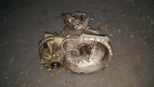 Boîte de vitesse Hyundai Elantra 1.6 16v 2001