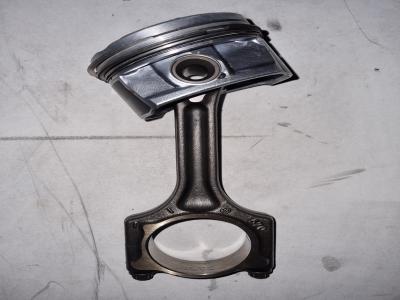 Piston Peugeot 208 1.6 16V THP 2013