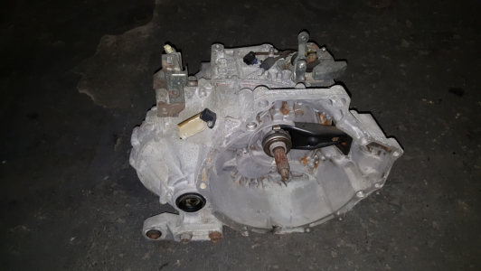 Versnellingsbak Mazda 5 2.0 CiTD 6 bak 2009