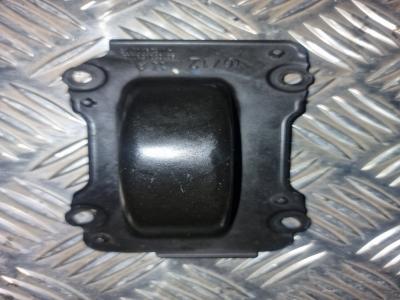 Engine cover plate Peugeot 208 I 1.2 VTI 12V PureTech 2016