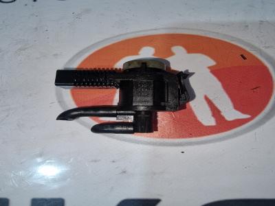 Druksensor Volkswagen Transporter T5 2.0 TDI 2012