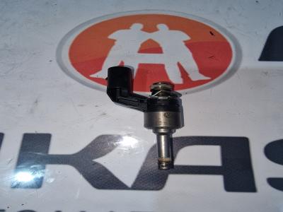Injector Volkswagen Golf VI 1.4 TSI 16V 2010