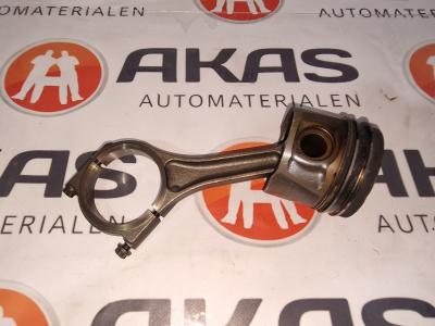 Piston Peugeot 607 2.7 HDiF V6 2007