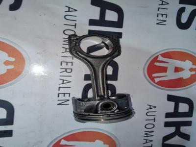 Piston Audi Q3 1.5 TFSI 16V 2020