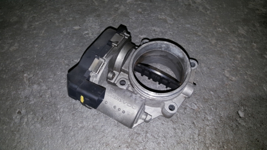 Throttle body BMW E90 318i 2008