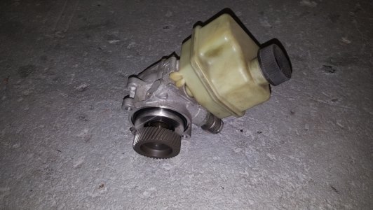 Stuurbekrachtigingspomp Mazda 6 2.0 CiTD 2005