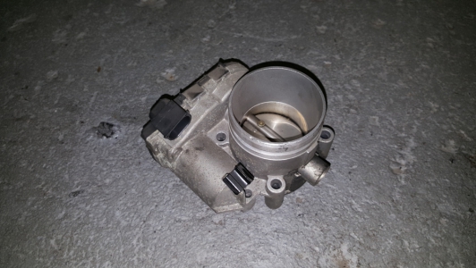 Throttle body Alfa Romeo 147 1.6 16v TwinSpark 2002