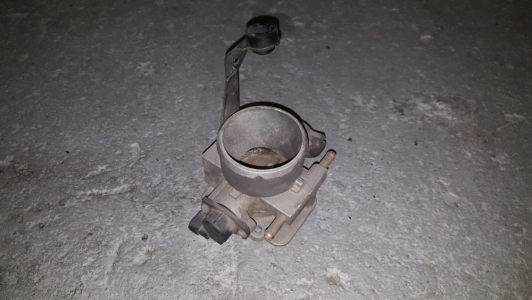 Gasklephuis Lancia Delta 1.6 16v 2000