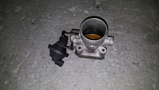 Throttle body Kia Cee'D 1.6 CRDi 2009