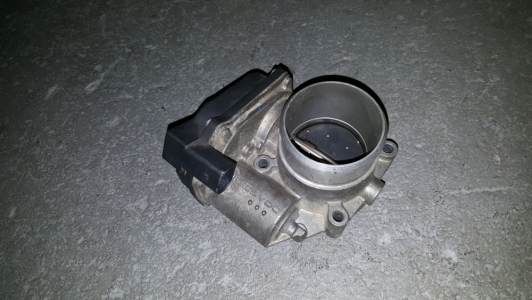 Throttle body Volkswagen Golf 2.0 TFSi 2006