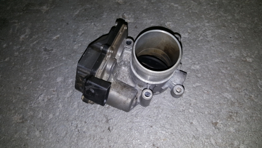 Gasklephuis Audi A3 2.0 TDI 2012