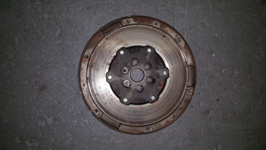 Vliegwiel Peugeot 308 1.6 e-HDi 2012 (2-massa)