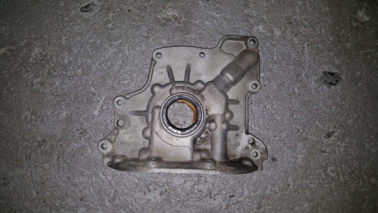 Oliepomp Skoda Fabia 1.4 16v 2006