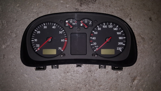 Instrumentenpaneel Volkswagen Golf 1.6 1999