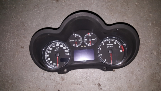 Instrumentenpaneel Alfa Romeo 147 2.0 16v TwinSpark 2009