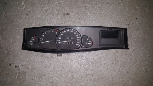 Instrumentenpaneel Opel Omega 2.5 TD 1997