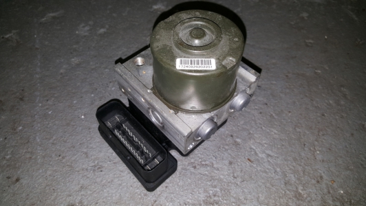 ABS-pomp Mini Cooper 1.6 16v 2004
