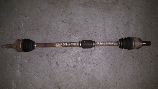 Drive shaft Kia Picanto 1.1 12v 2009 right front
