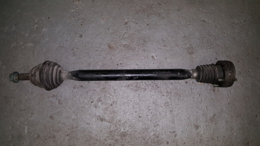 Aandrijfas Volkswagen Polo 1.4 2001 rechts-voor