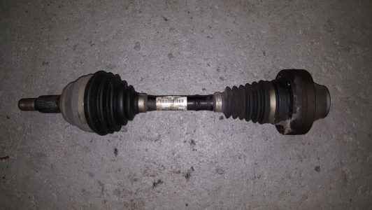 Aandrijfas Porsche Cayenne S 4.5 V8 2007 links-voor