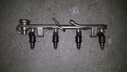 Galerij-injectie Audi A4 1.8 20v 1998