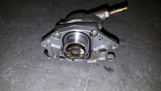 Vacuumpomp Opel Vectra 2.2 DTI 2004