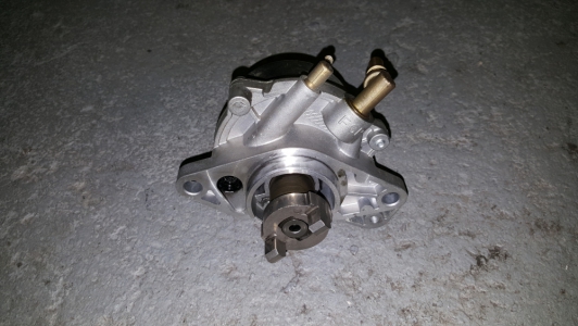 Vacuumpomp Opel Corsa 1.3 CDTi 2008