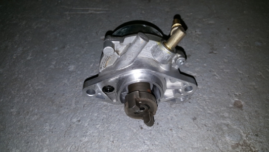 Vacuumpomp Opel Corsa 1.3 CDTi 2011