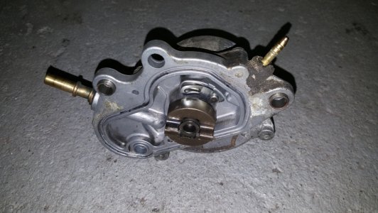 Vacuumpomp Saab 9-5 3.0 TiD V6 2002