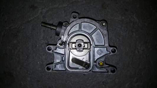 Vacuumpomp Opel Vectra 2.2 DTI 2004