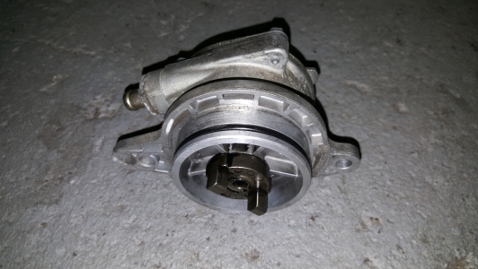 Vacuumpomp BMW E46 330 d 2001