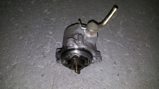 Vacuumpomp Mazda 6 2.0 CiTD 2005