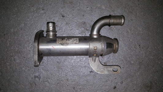 EGR refroidisseur Citroen C5 2.0 HDiF 2009