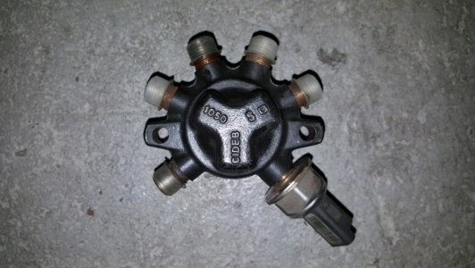 Distributeur de carburant Renault Clio 1.5 dCi 2006