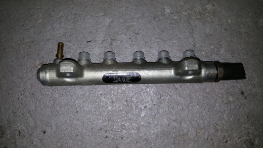 Distributeur de carburant Renault Espace 2.2 dCi 2005