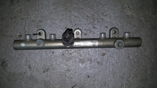 Distributeur de carburant Peugeot 406 2.0 HDi 1999