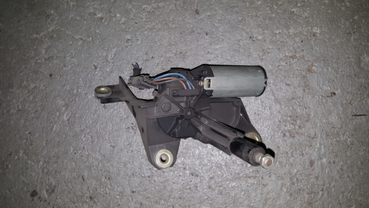 Ruitenwissermotor Opel Astra 2002 achterzijde