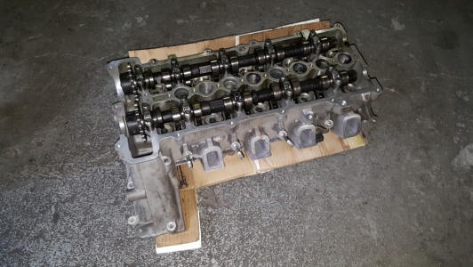 Cilinderkop BMW E46 320 d 2000