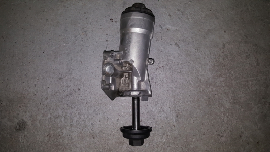 Support de filtre a huile Volkswagen Golf 2.0 TDI 2004