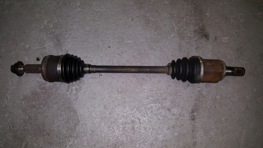 Drive shaft Hyundai i10 1.2 16v 2010 left front