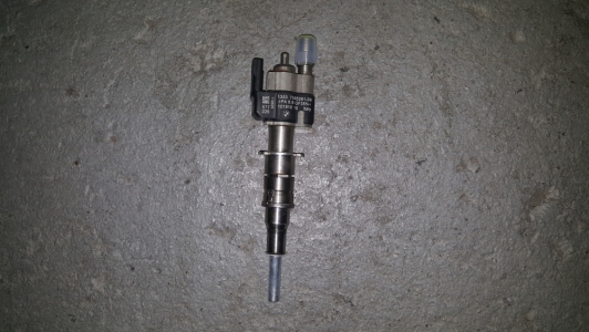 Verstuiver (injector) BMW E90 335i 2008
