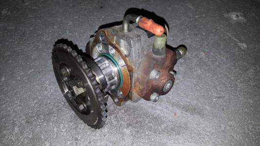 Dieselpomp Ford Transit 2.4 TDCi 2008