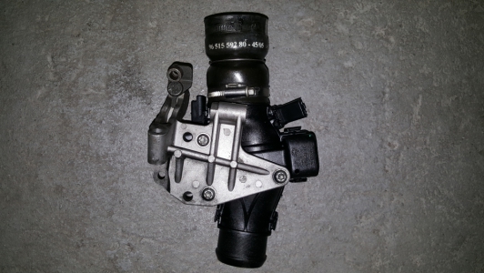 Throttle body Citroen C4 1.6 HDiF 2007
