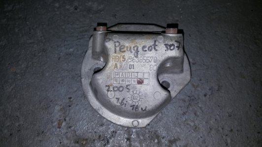 Motorsteun Peugeot 307 1.6 16v 2005 rechts-voor